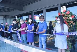 mega savers|1stMegasaver Paniqui Opening .